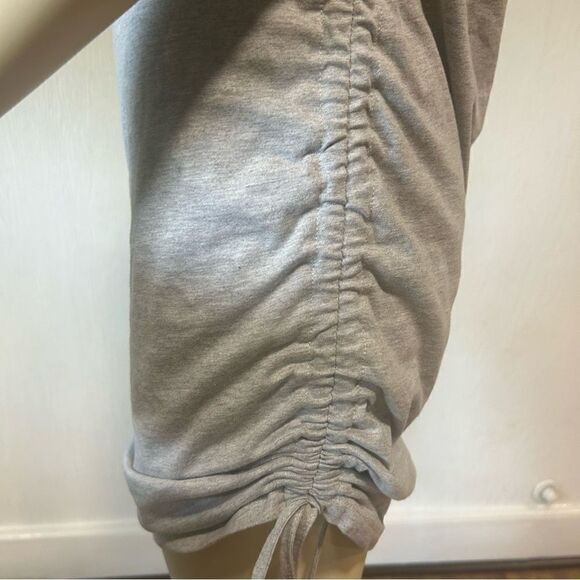 Cloud Ten GRAY PADDED SHOULDER DRAWSTRING RUCHED T-SHIRT DRESS sz S - Picture 9 of 13